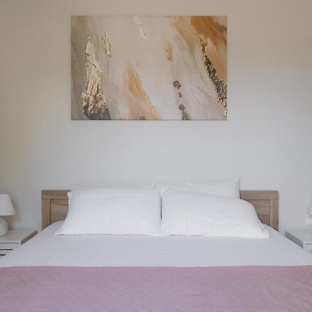 Sundial House Appartement Gouvia Buitenkant foto