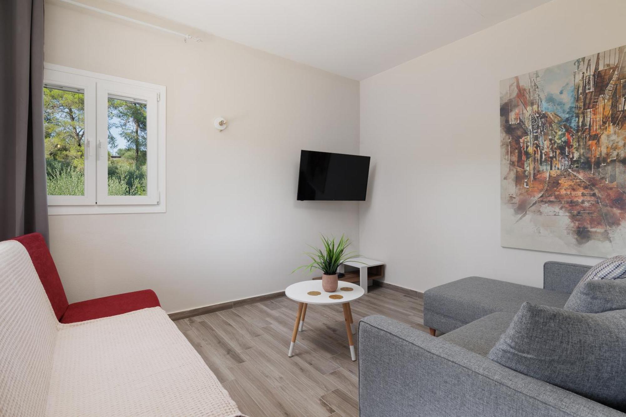 Sundial House Appartement Gouvia Buitenkant foto